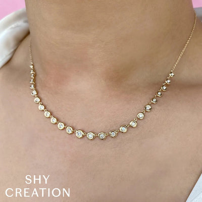 Shy Creation Diamond Bezels Necklace